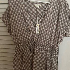 Women’s NWT’s Max Studio Shirt